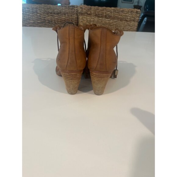 Vintage-Inspired Brown Leather Sidesaddle Lace-Up Ankle Boots With Chunky Heels - Picture 3 of 7